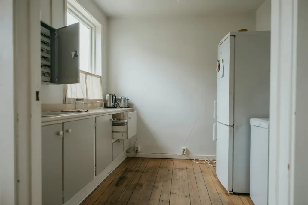 semesterklar villa i juli s s krar du kyl frys och el hemma innan du reser bort